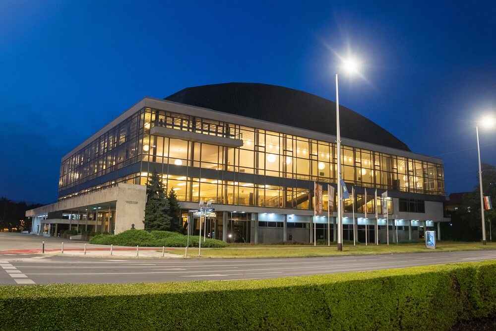 Koncertna dvorana Vatroslava Lisinskog